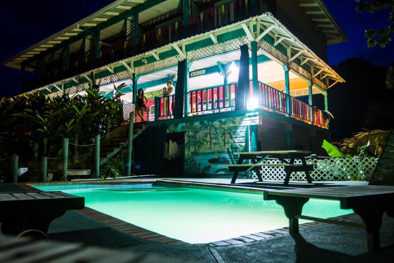 Los Secretos Guesthouse Bocas del Toro Exteriér fotografie